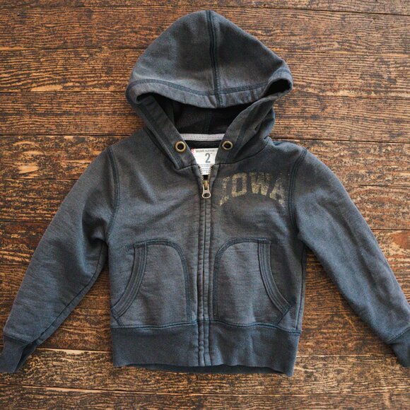 Charcoal Iowa Hawkeyes Zipper Hoodie: 2T - Picture 3 of 6